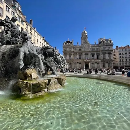 Elegant Opera - Place Terreaux - Calme Et - De شقة