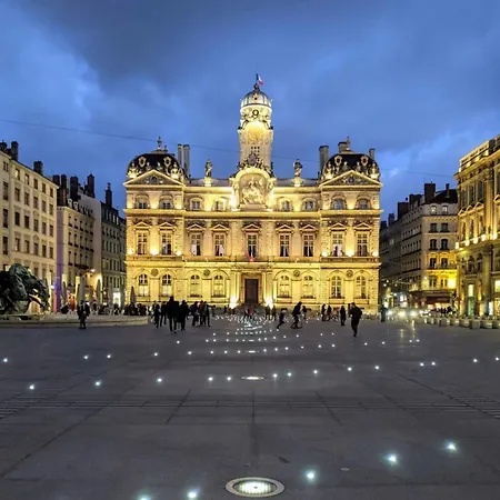 Elegant Opera - Place Terreaux - Calme Et - De *
